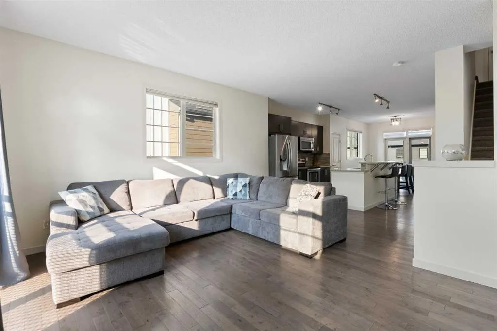 62 Walden Walk SE