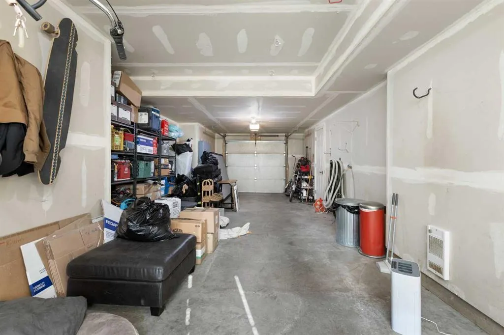 62 Walden Walk SE