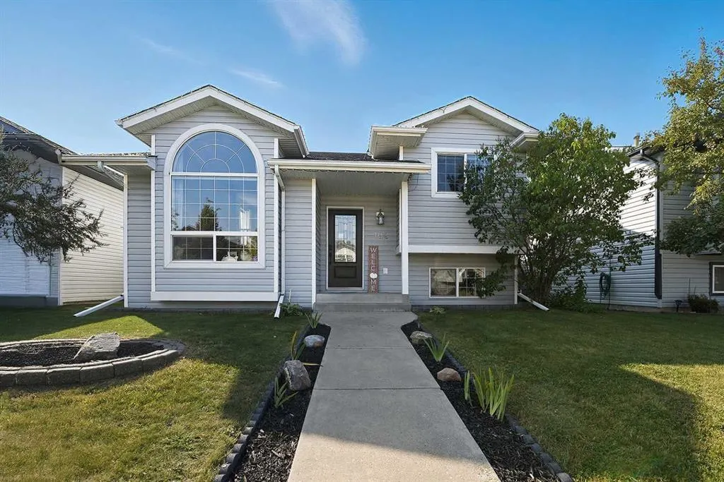 102 Dubois Crescent