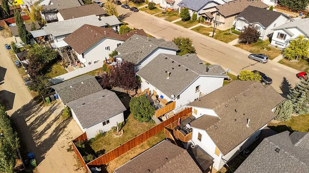102 Dubois Crescent
