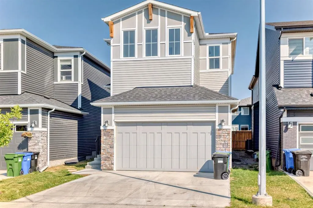 110 Corner Meadows Grove NE