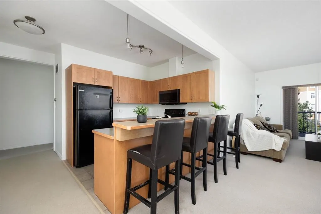 105 Fontaine Crescent, #105