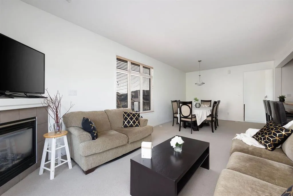 105 Fontaine Crescent, #105