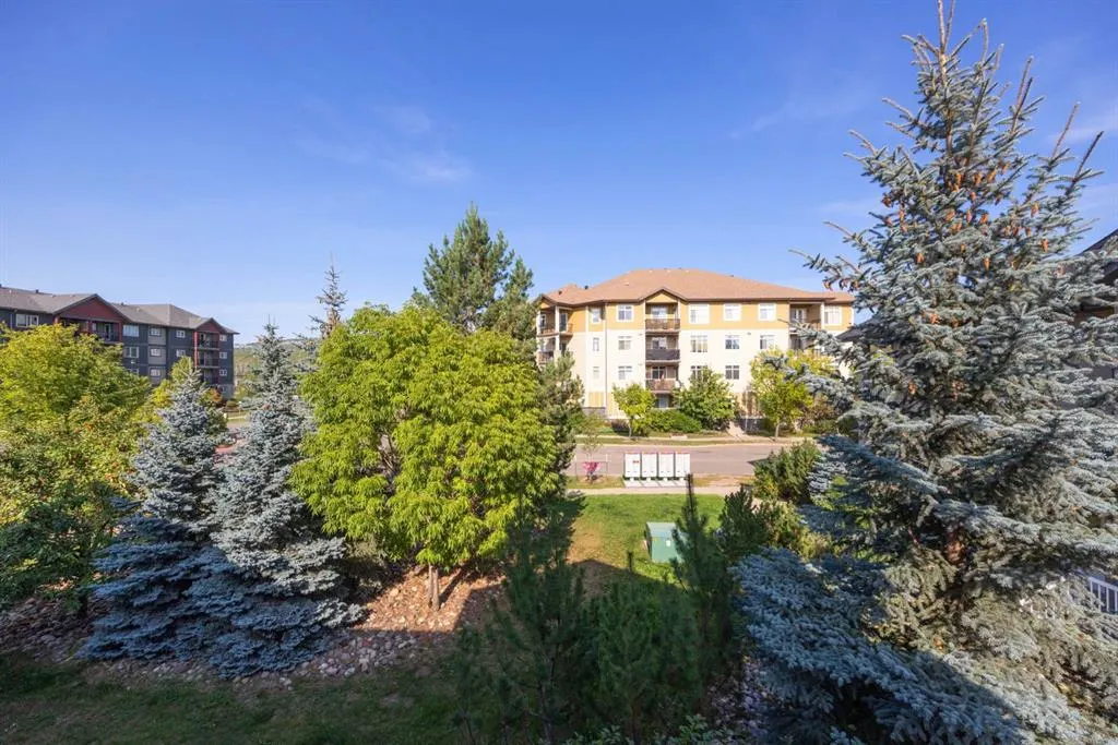 105 Fontaine Crescent, #105