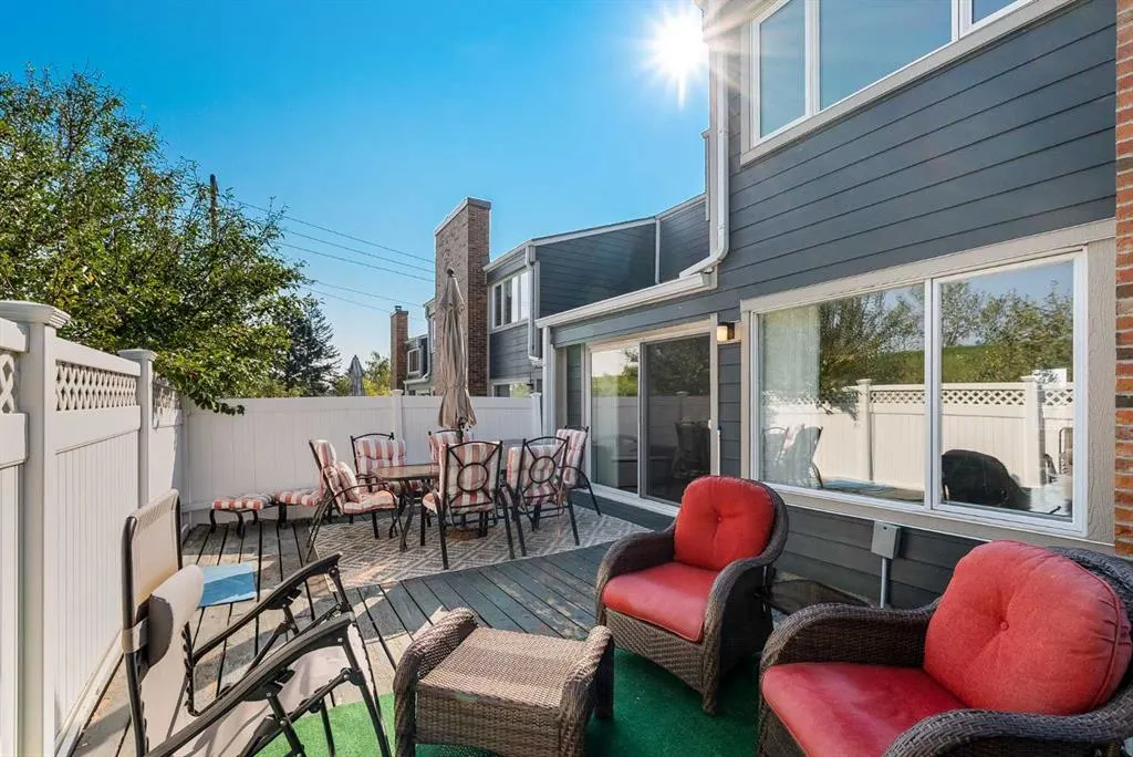 228 Theodore Place NW, #33