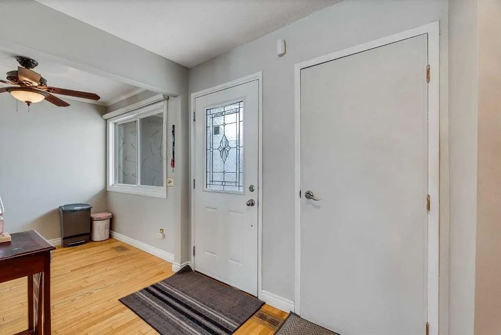 228 Theodore Place NW, #33