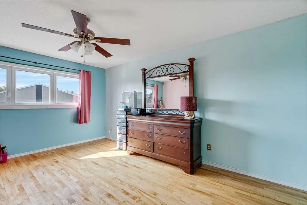 228 Theodore Place NW, #33