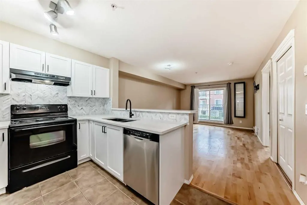 70 Panamount Drive NW, #8106