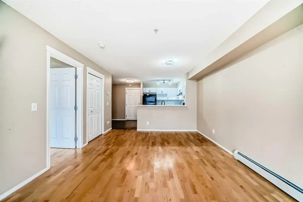 70 Panamount Drive NW, #8106