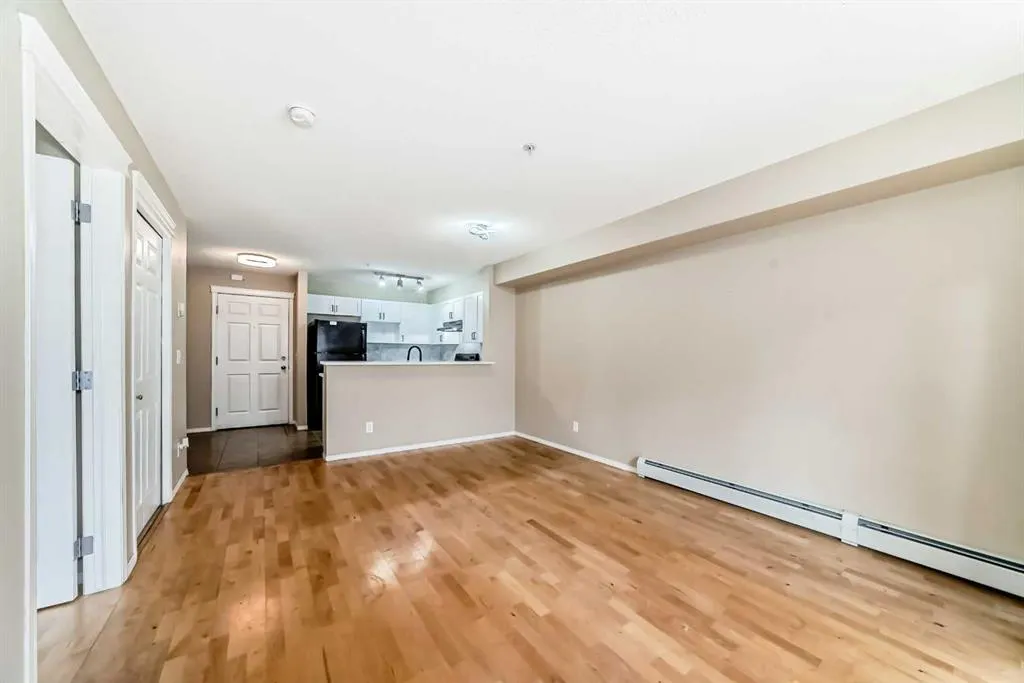 70 Panamount Drive NW, #8106