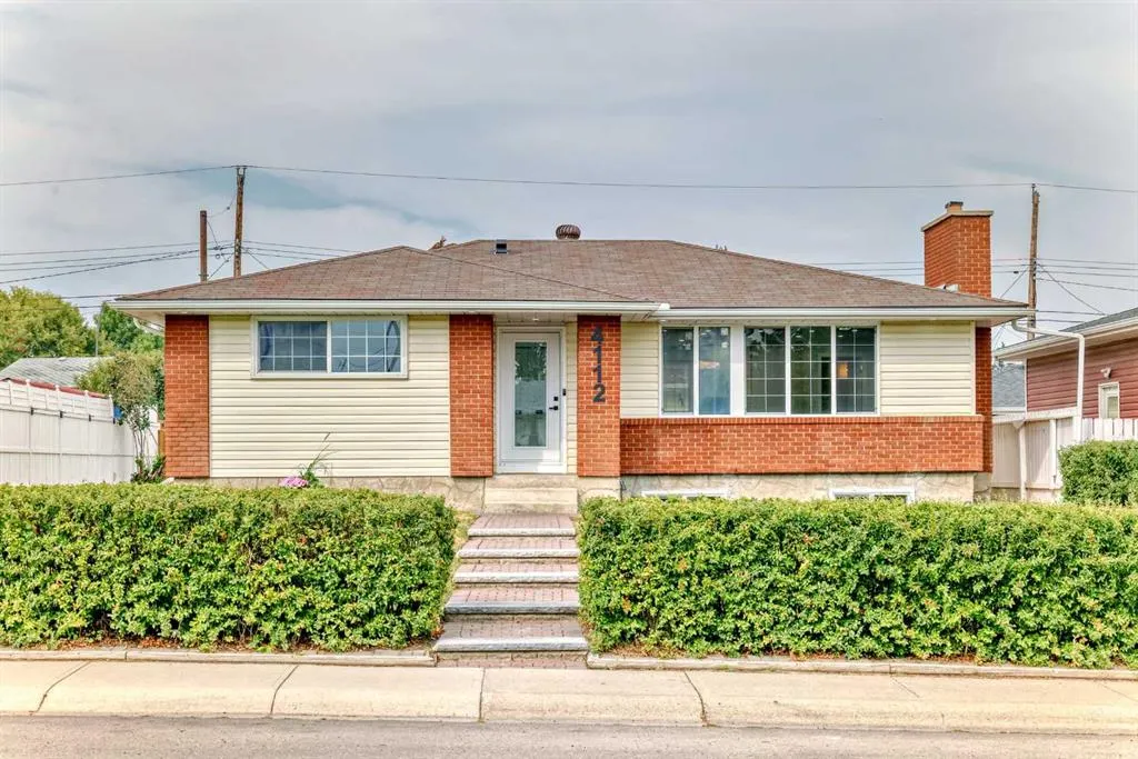 4112 Maryvale Drive NE