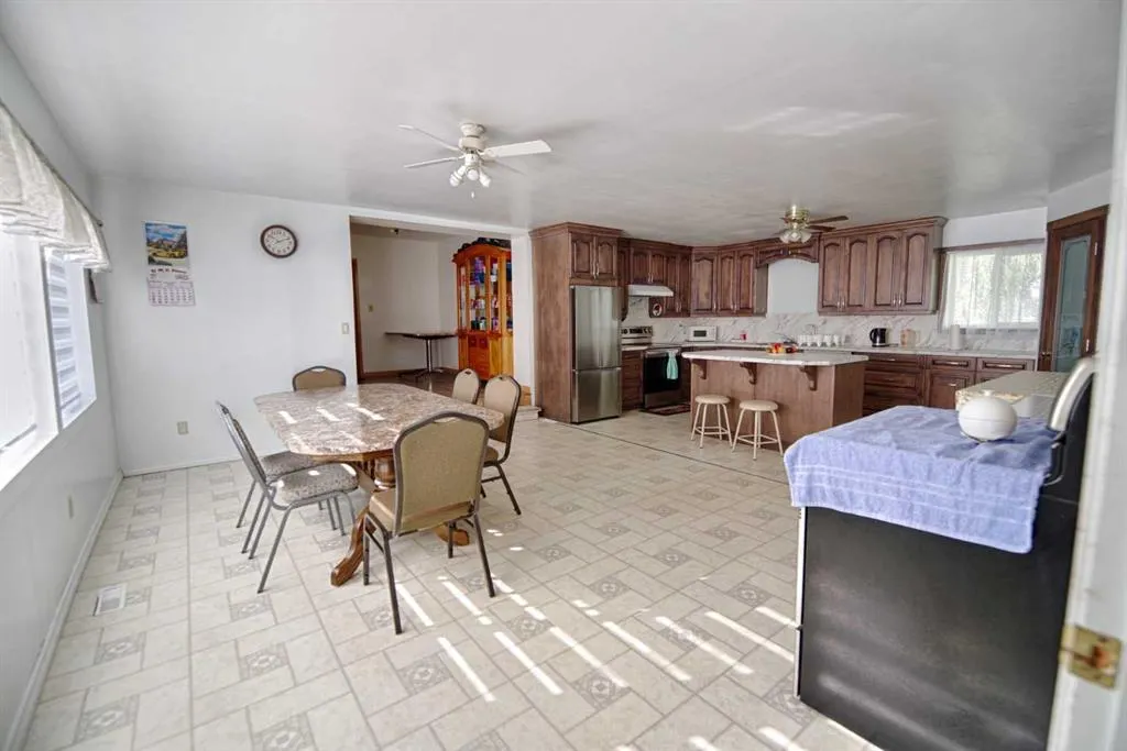 143046 Range road 171