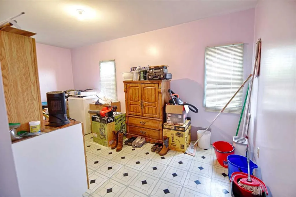 143046 Range road 171