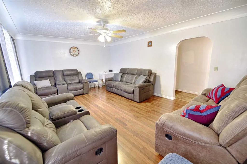 143046 Range road 171