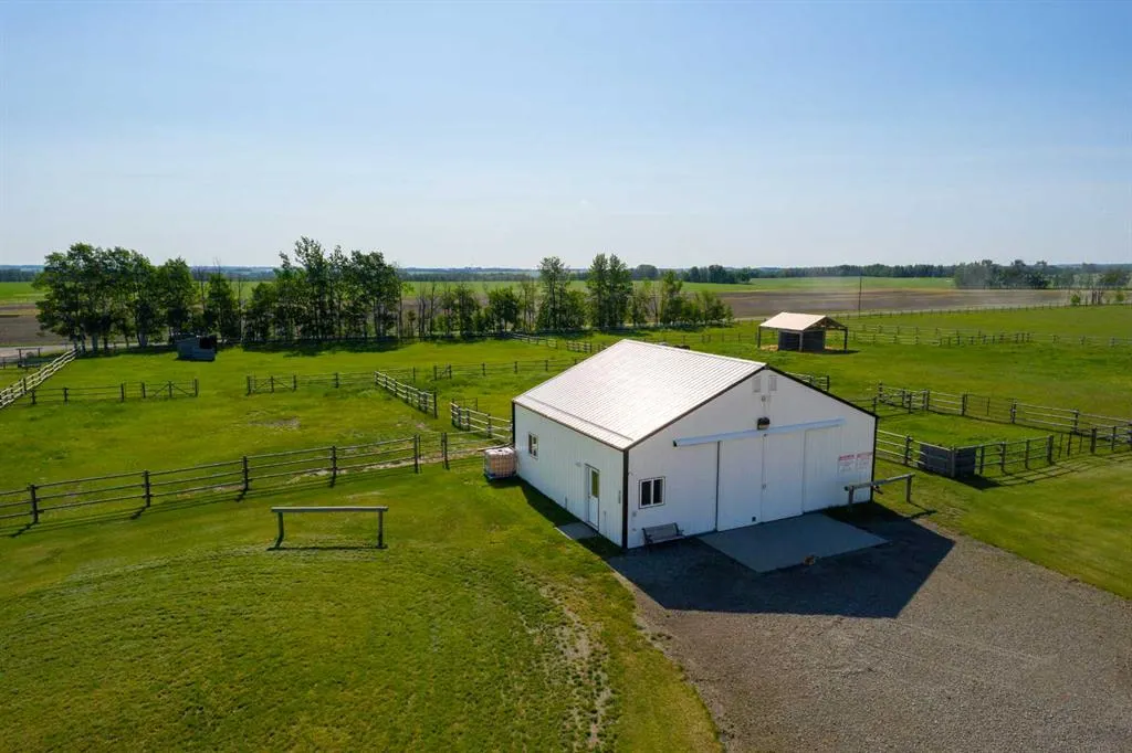 34126 Range Road 2-0