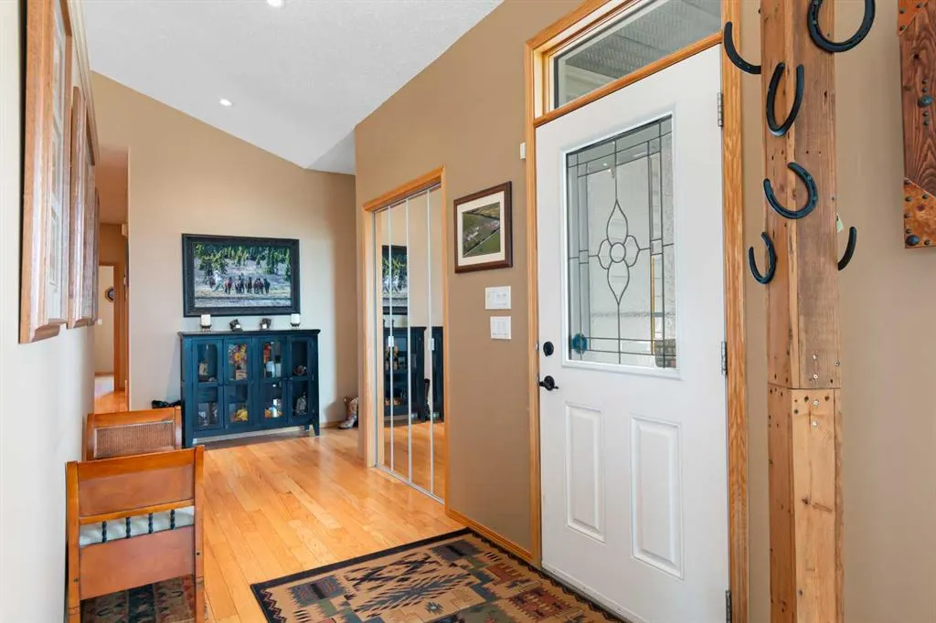34126 Range Road 2-0