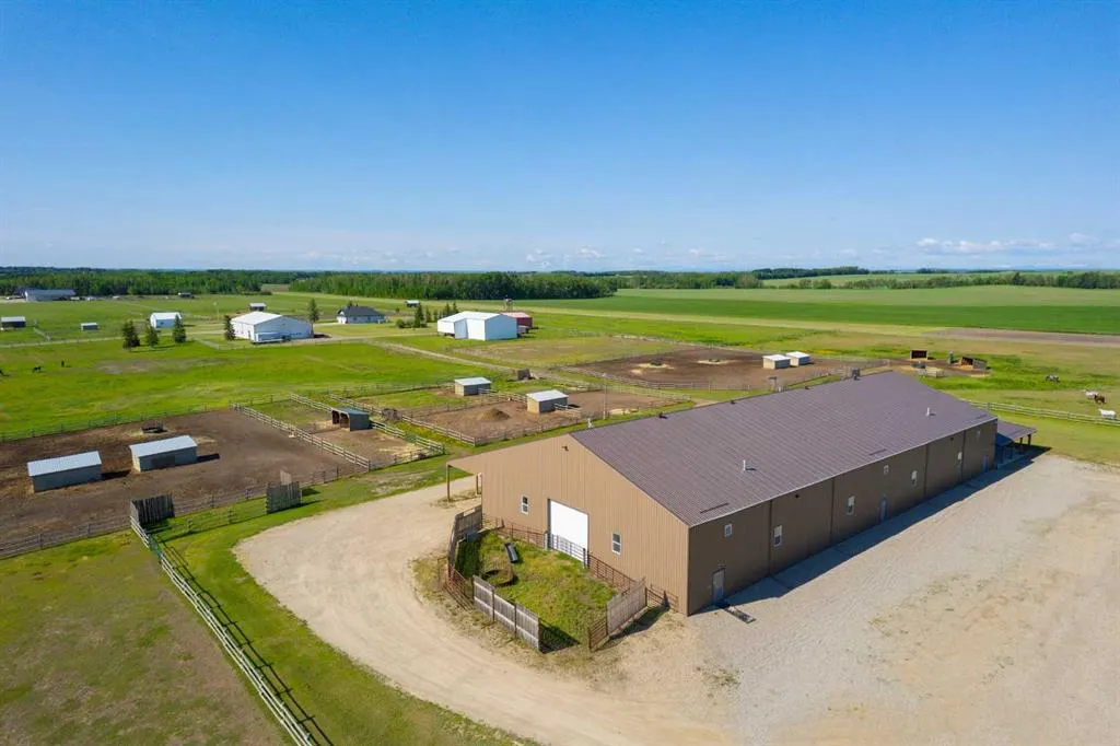 34126 Range Road 2-0