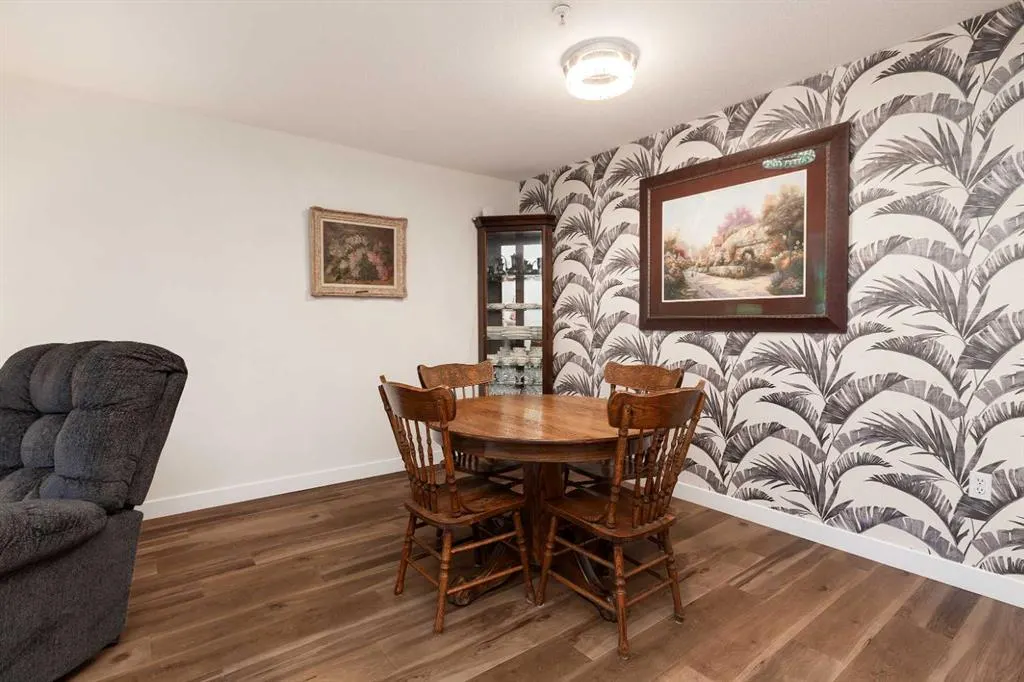 485 Red Crow Boulevard W, #108