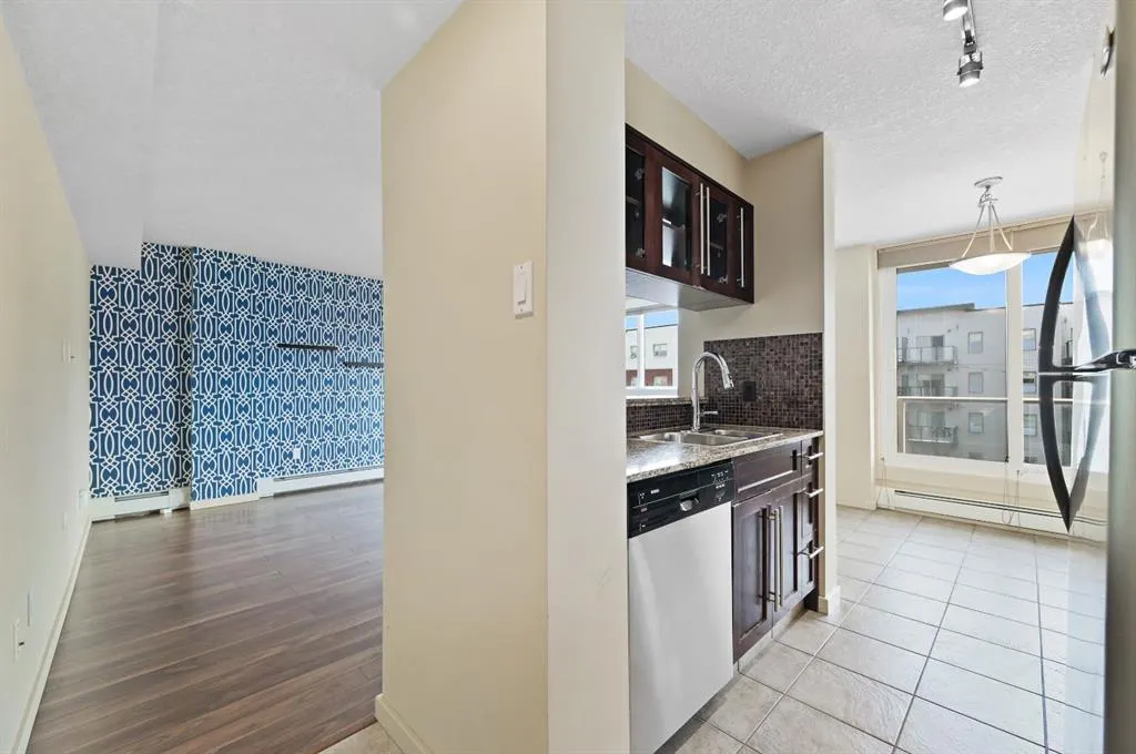 429 14 Street NW, #501