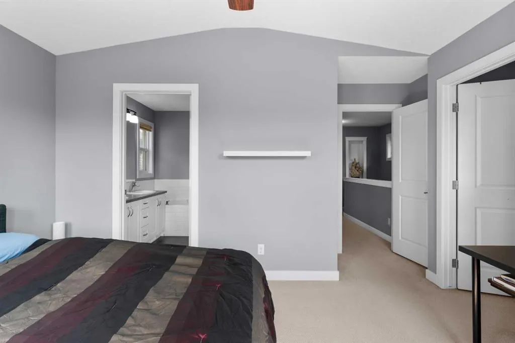 172 Evanspark Gardens NW