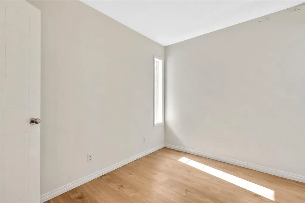 103 Strathaven Drive, #321