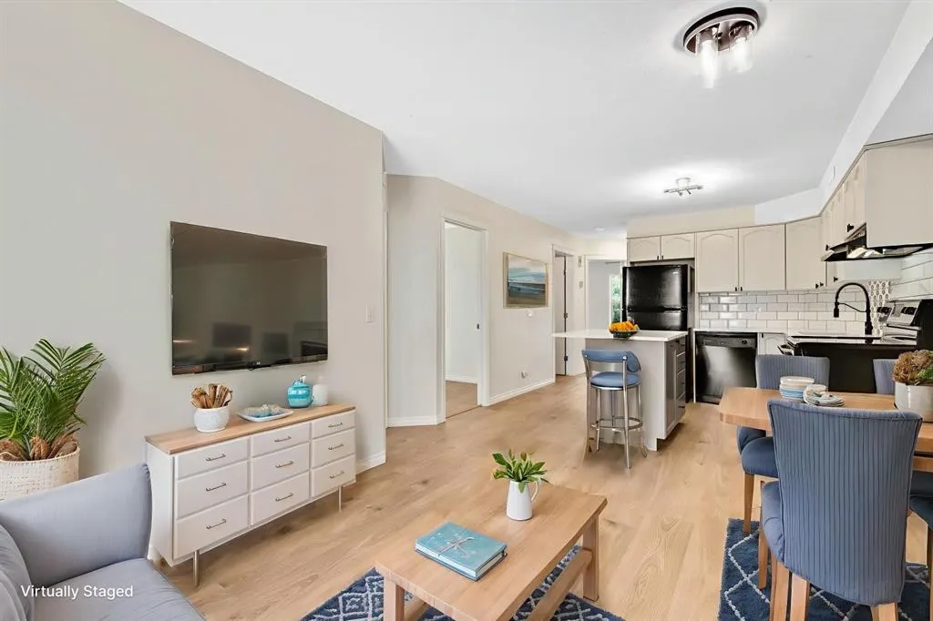 103 Strathaven Drive, #321