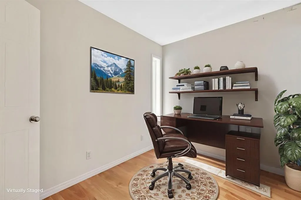 103 Strathaven Drive, #321