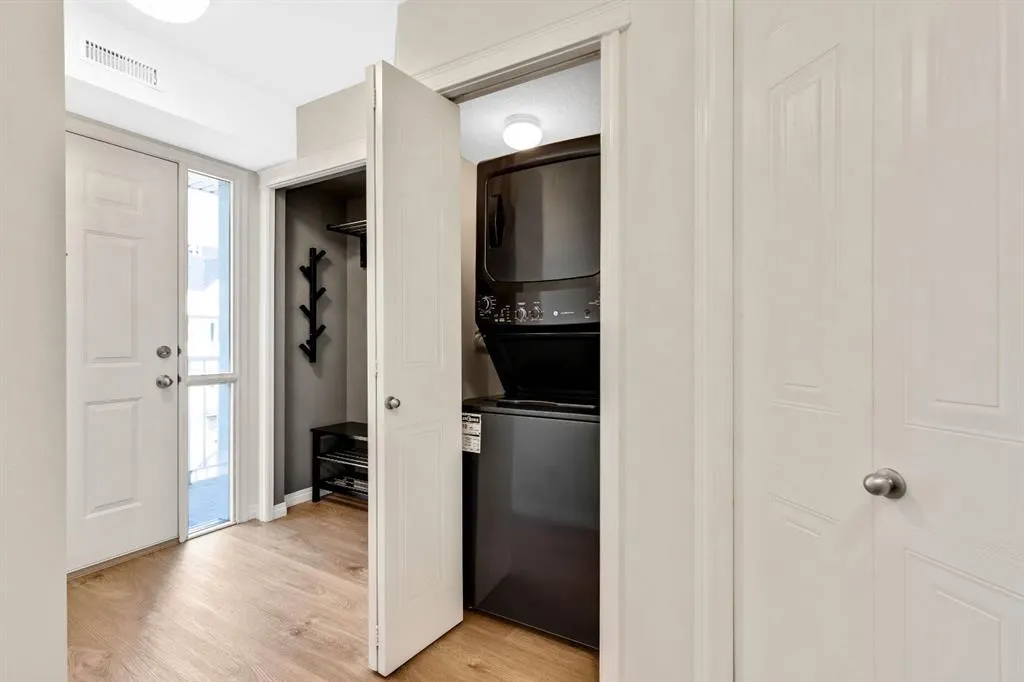 103 Strathaven Drive, #321