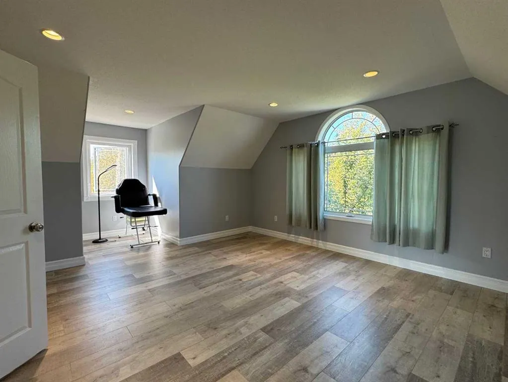 100 Aspen Drive