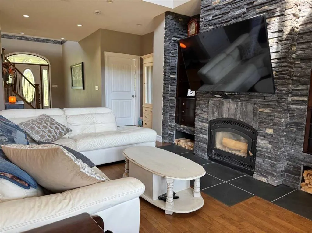 100 Aspen Drive