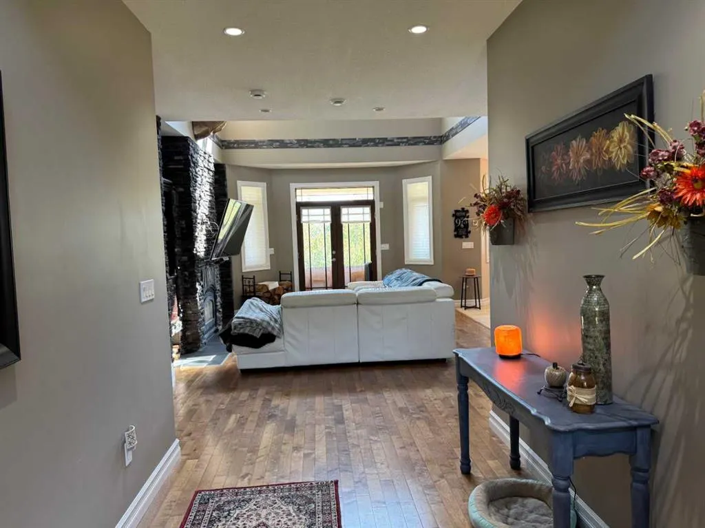100 Aspen Drive