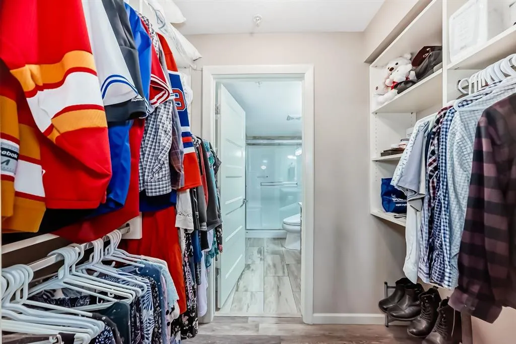 10 Market Boulevard SE, #2110