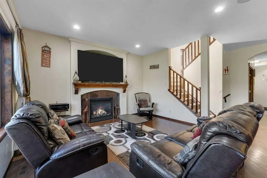 126 Tuscany Summit Heath NW