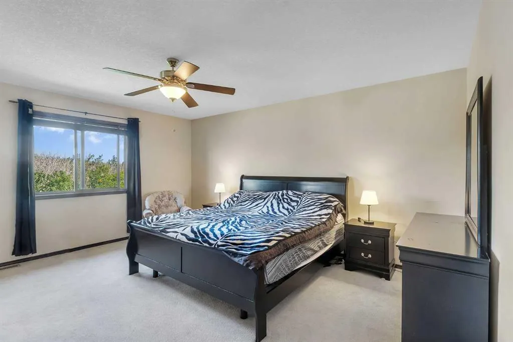 126 Tuscany Summit Heath NW