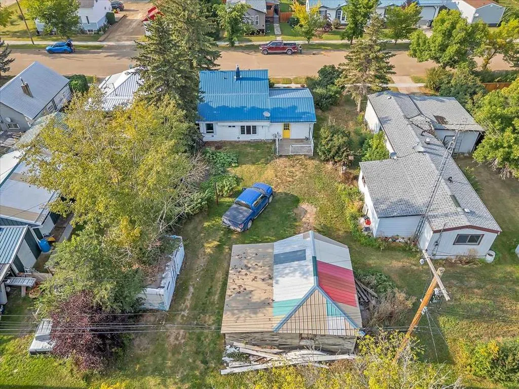 113 2nd Avenue E