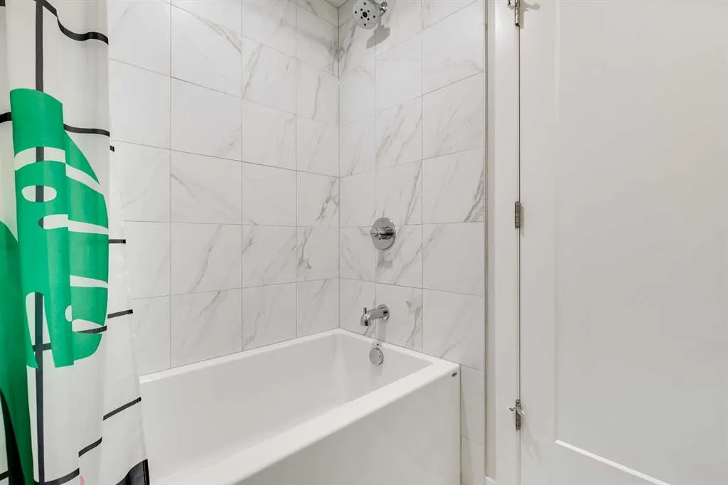 4160 Norford Avenue NW, #406