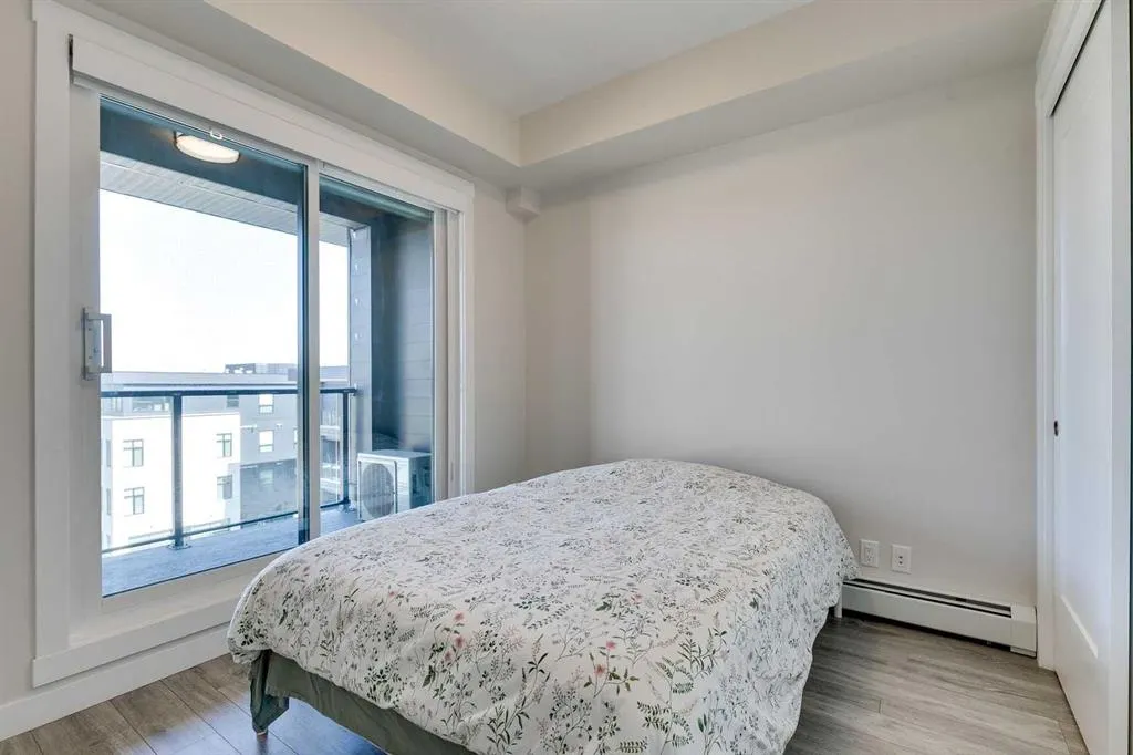 4160 Norford Avenue NW, #406