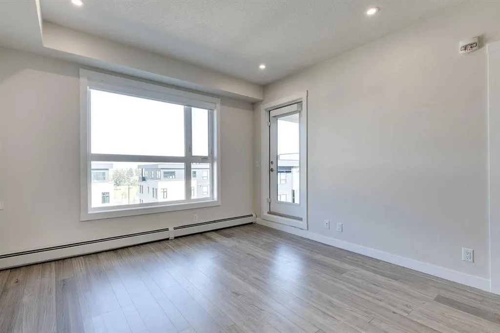 4160 Norford Avenue NW, #406