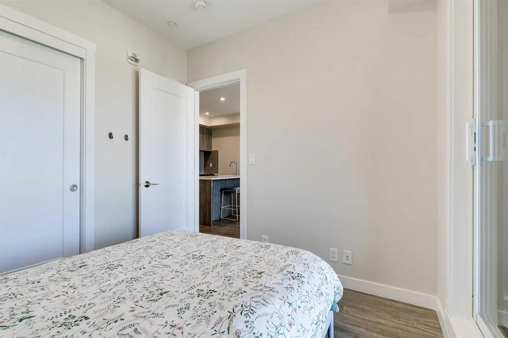 4160 Norford Avenue NW, #406