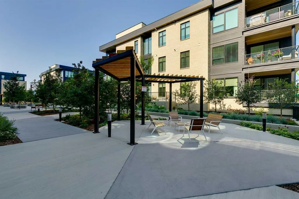 4160 Norford Avenue NW, #406