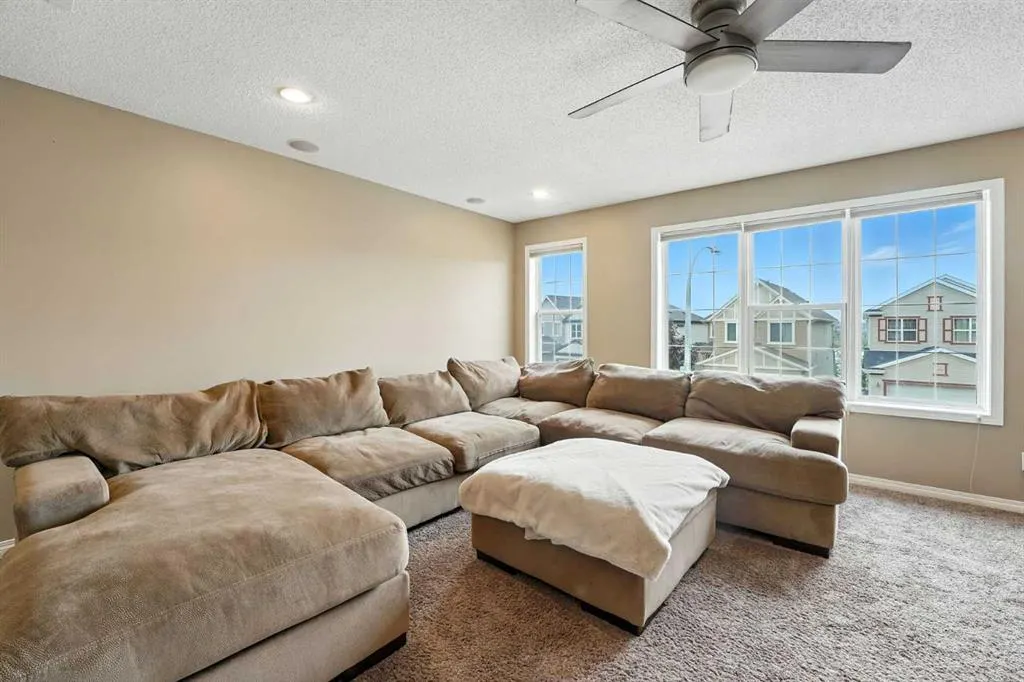 247 Copperpond Circle SE
