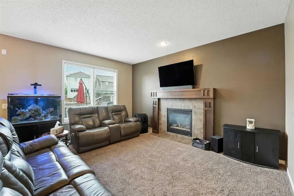 247 Copperpond Circle SE