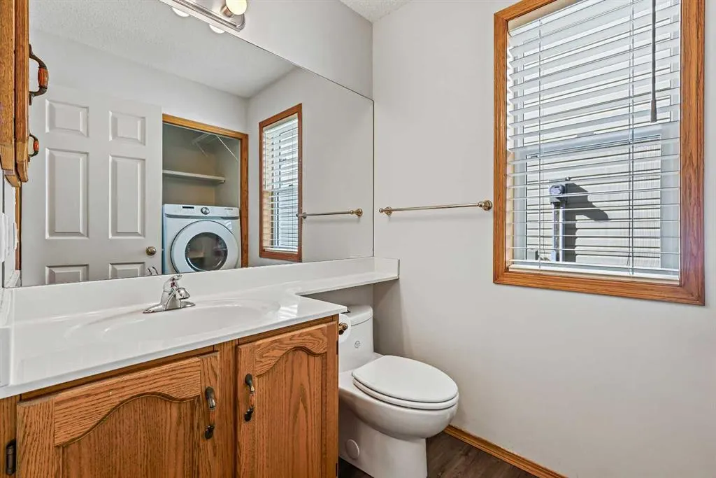 109 Macewan Park View NW