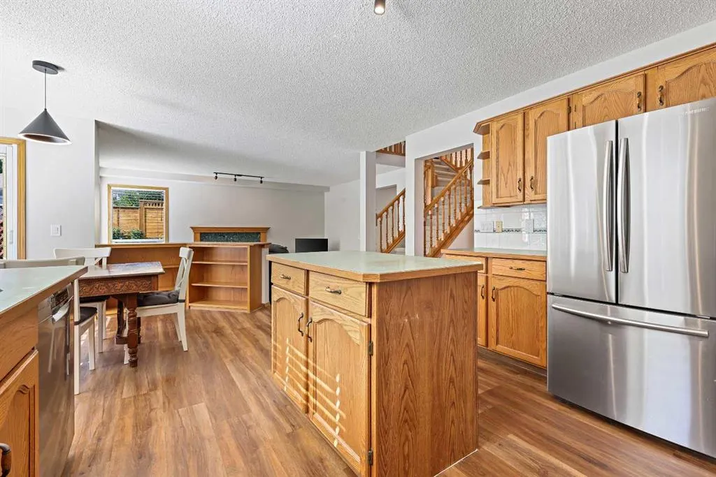 109 Macewan Park View NW