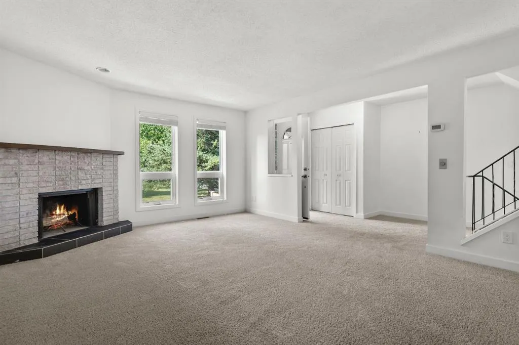 2 Canterbury Gardens SW