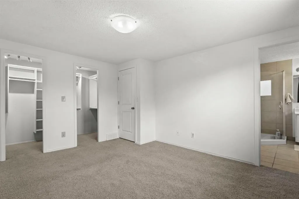 2 Canterbury Gardens SW