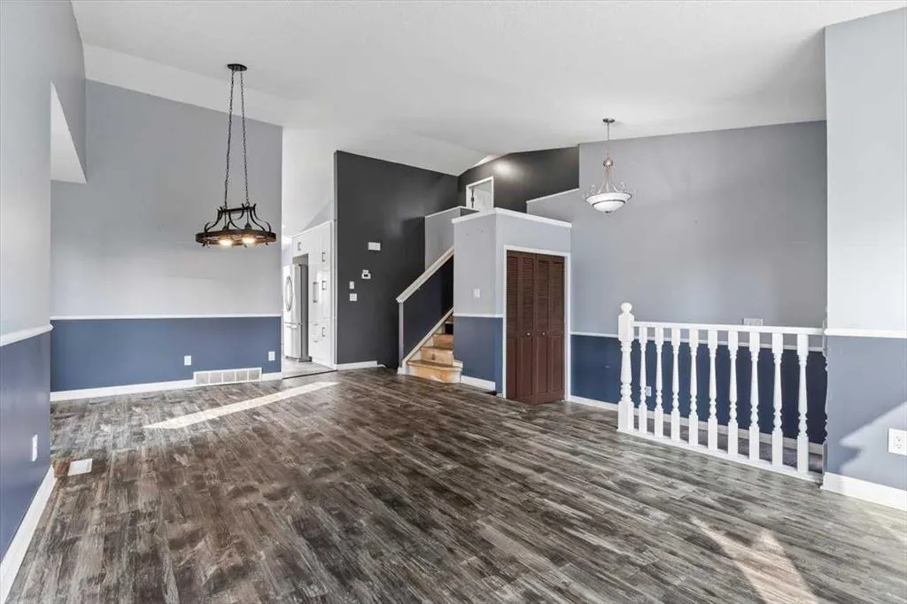 76 Millbank Close SW