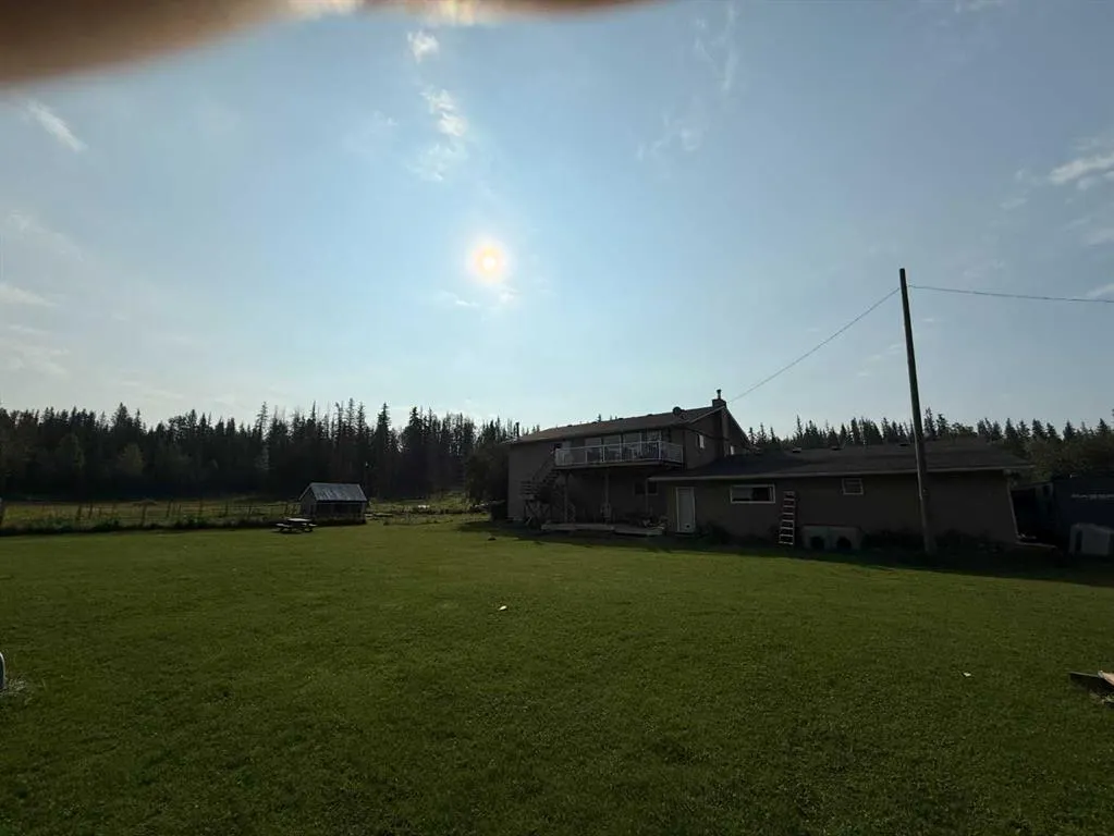 106 West River Road
