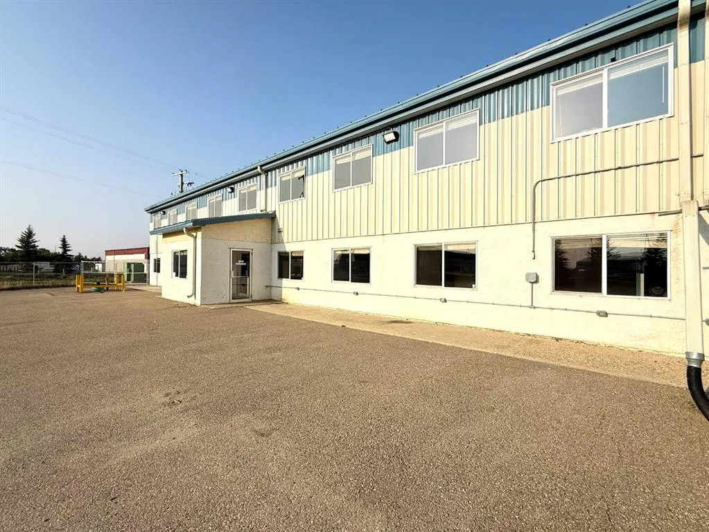 8 Van Der Horn Way