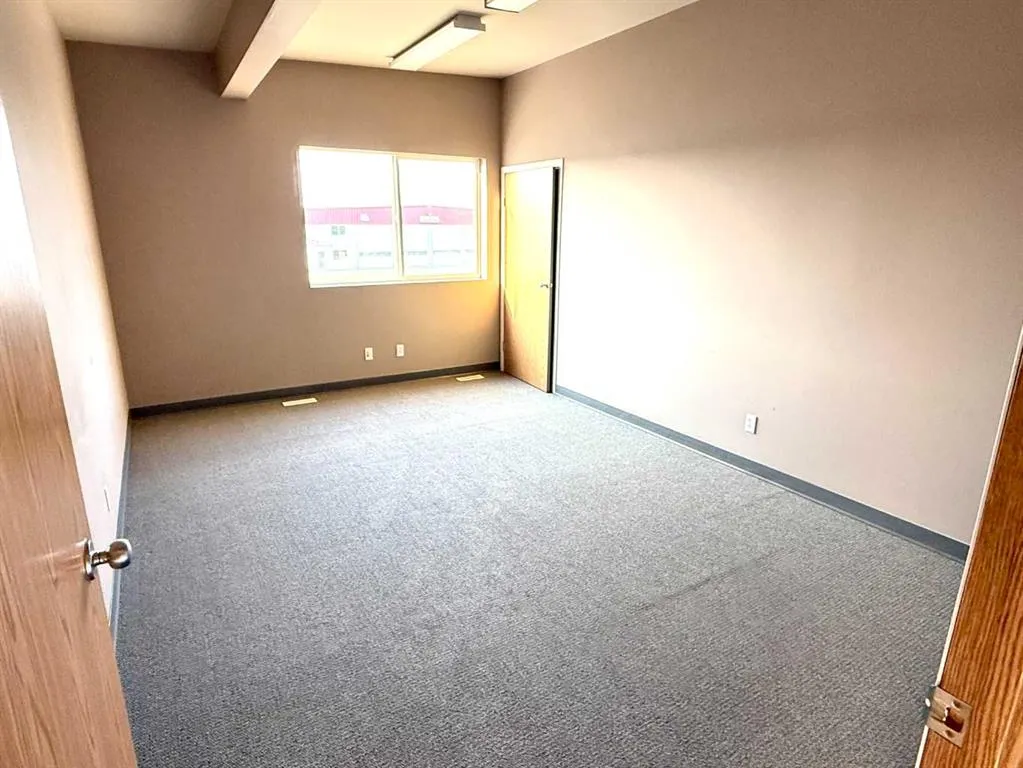 8 Van Der Horn Way